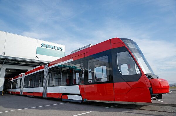 Unsere neue Straßenbahn: Avenio