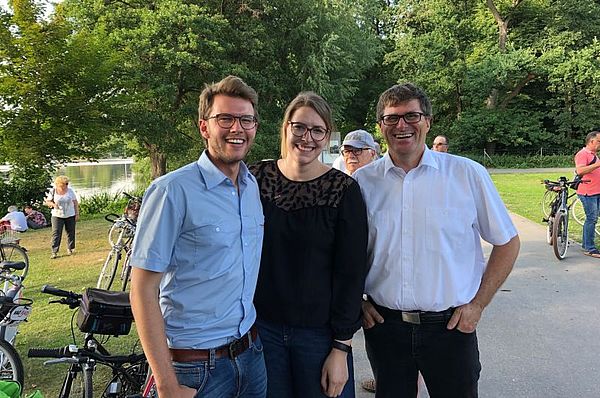 Mobile Bürgerversammlung Mitarbeiter der VAG am Dutzendteich