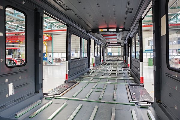 Der G1 in der Fertigungshalle.