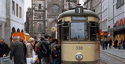 1965-Strassenbahn-noch-durch-Karolinenstrasse-nuernberg-vag 1965-Strassenbahn-noch-durch-Karolinenstrasse-nuernberg-vag