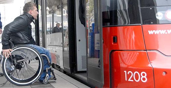 Rollstuhl Tram