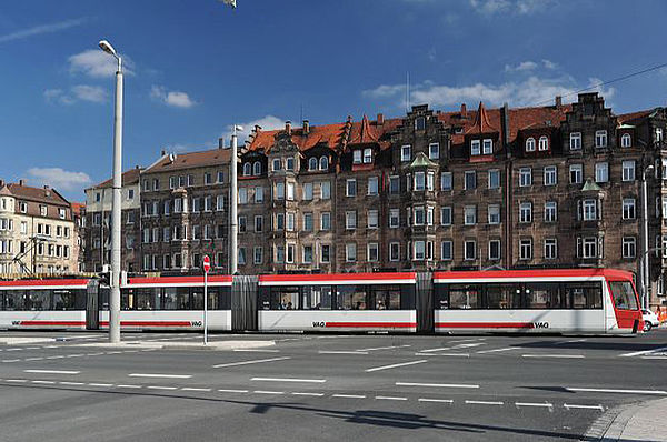 Strassenbahn_Friedrich-Ebert-Platz-nuernberg-vag