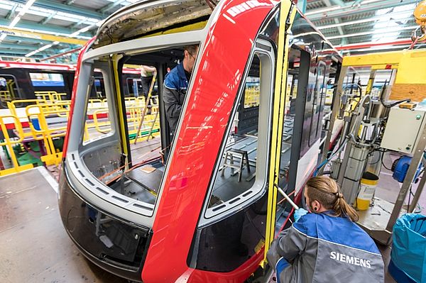 Der G1 in der Fertigungshalle.