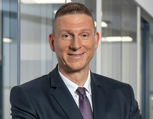 Tim Dahlmann-Resing, Vorstand Technik und Marketing Tim Dahlmann-Resing, Vorstand Technik und Marketing