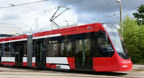Straßenbahn Avenio Straßenbahn Avenio